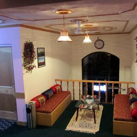 Royal Star Inn Srīnagar Dış mekan fotoğraf