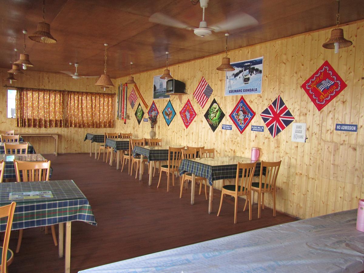 Royal Star Inn Srīnagar Dış mekan fotoğraf